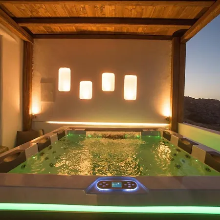 Amallini Mykonos, Aris Sky Suite, Superior Apartment Plintri